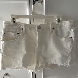 Levi's Cream Jean Shorts